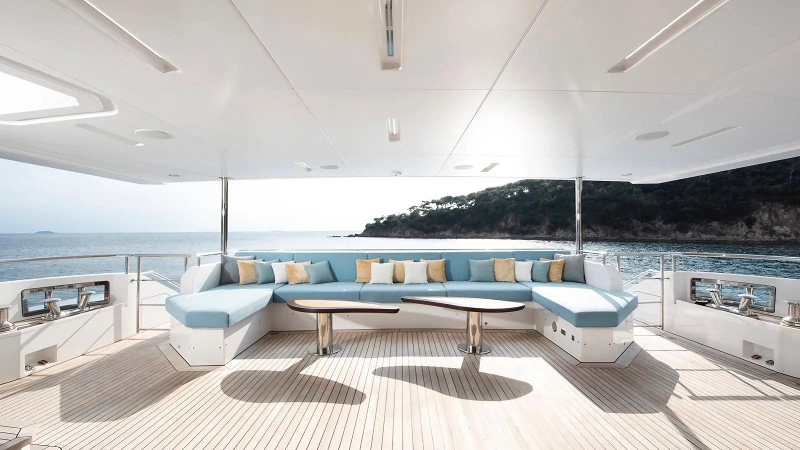 M/Y CHARADE Cannes yacht Charter