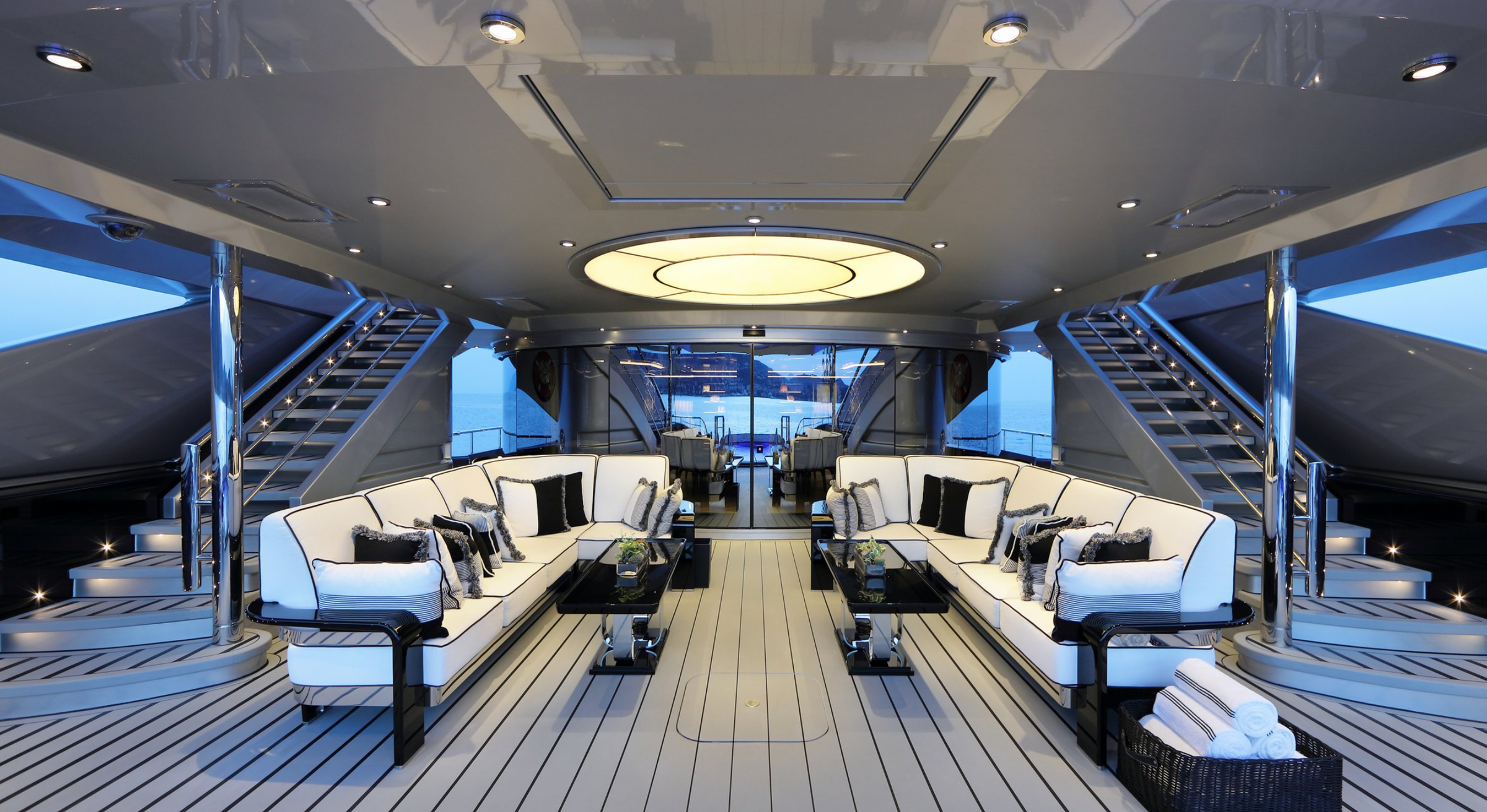 OKTO Luxurious yacht charters St Tropez France
