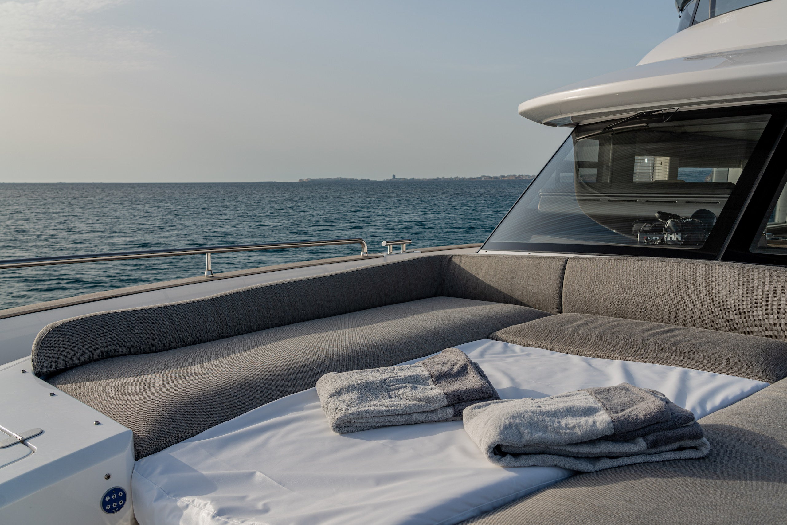 Naples Italy luxury yacht charter 