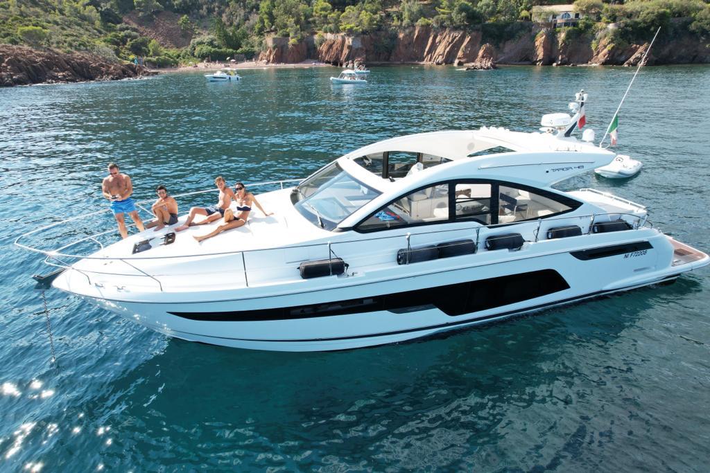 luxury yacht Charter Cannes 