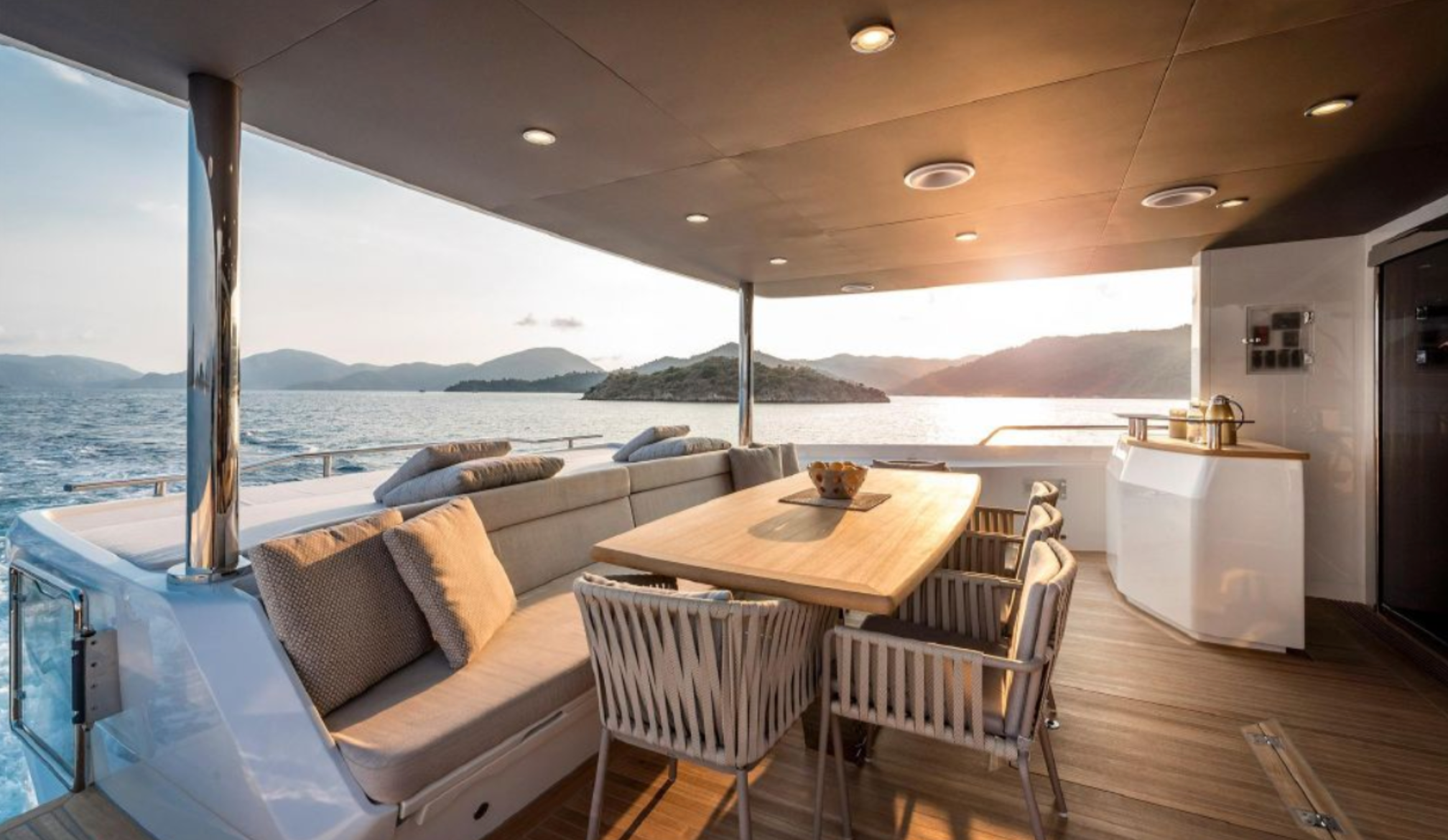 M/Y KAMOKA Term yacht Charter Monaco