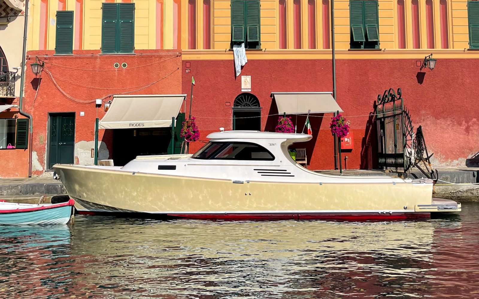 Luxury Boat Rental Italy