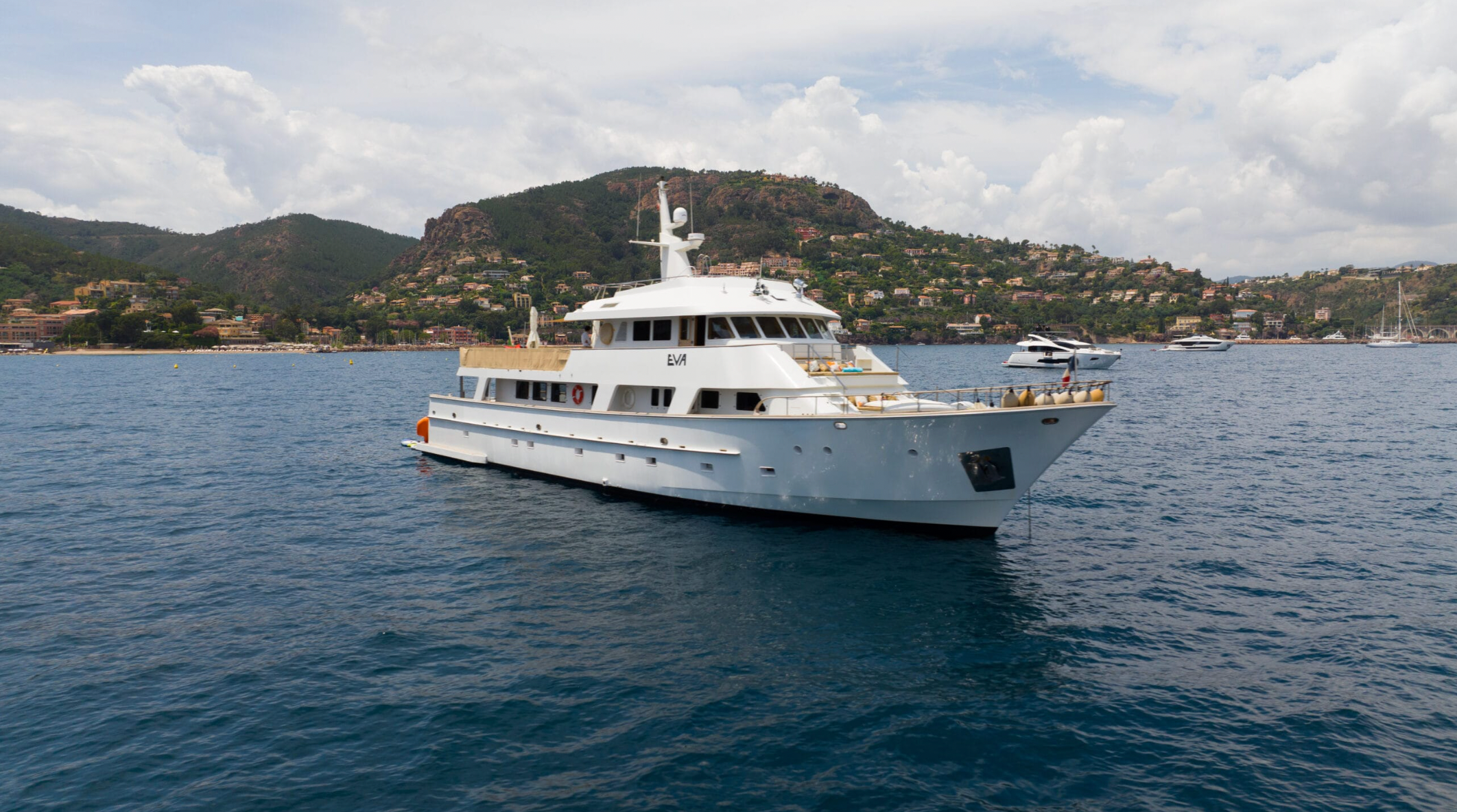 EVA Motor Yacht for Charter Cannes France
