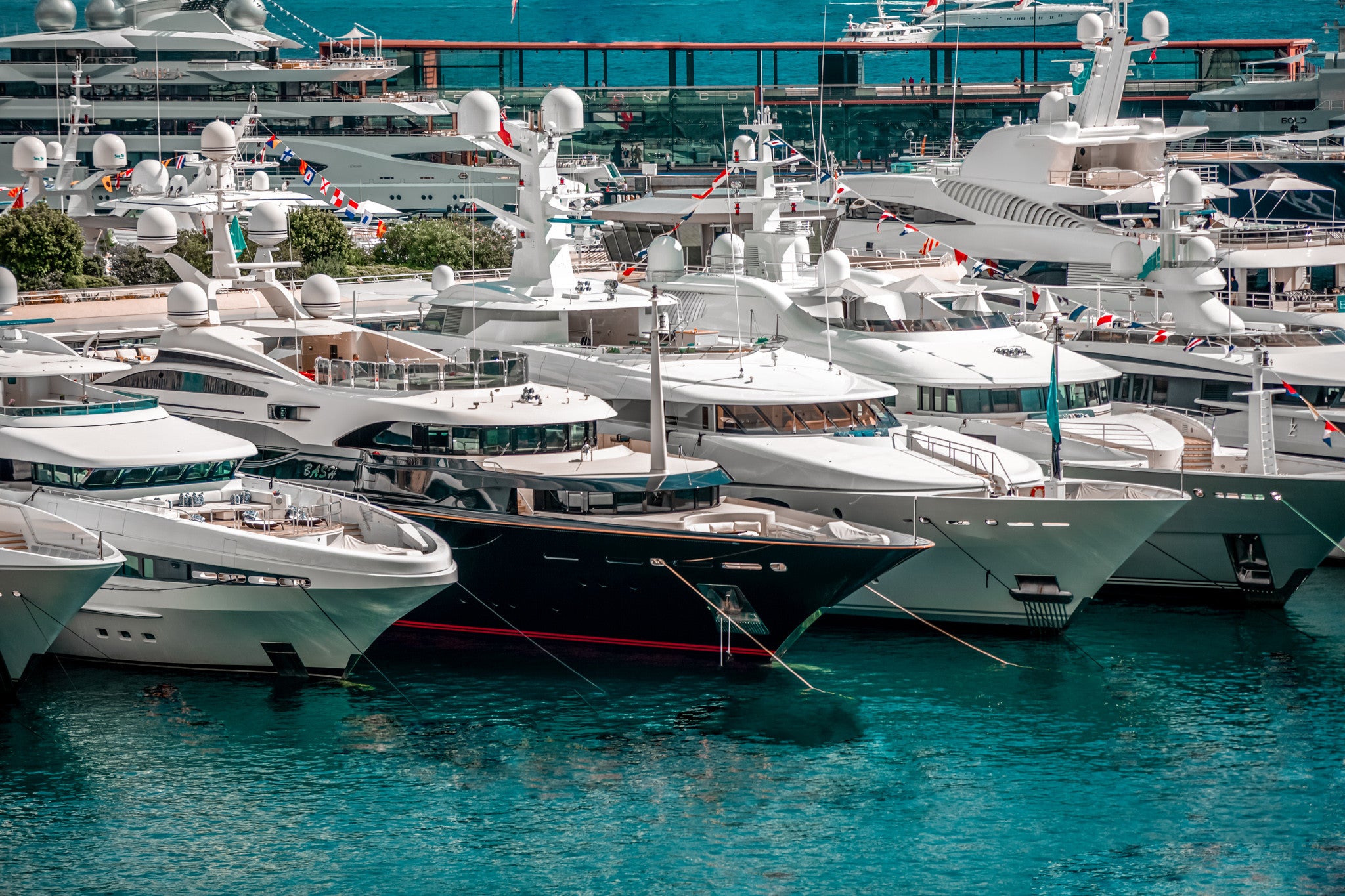 Yacht Charter In Monaco
