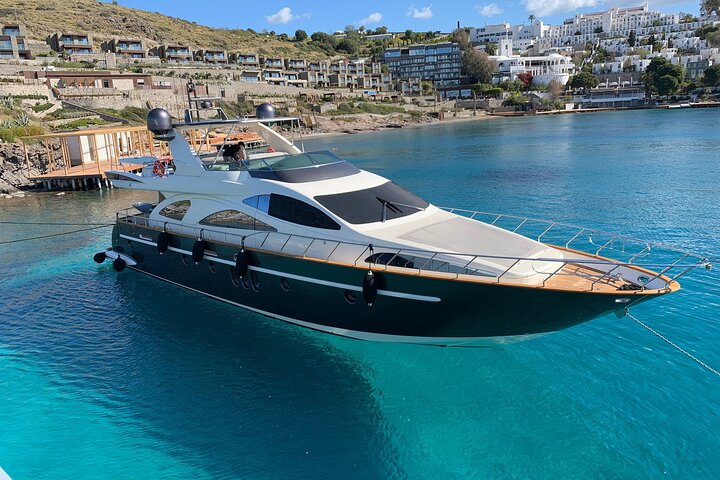 sailing yacht charter Mykonos Greece
