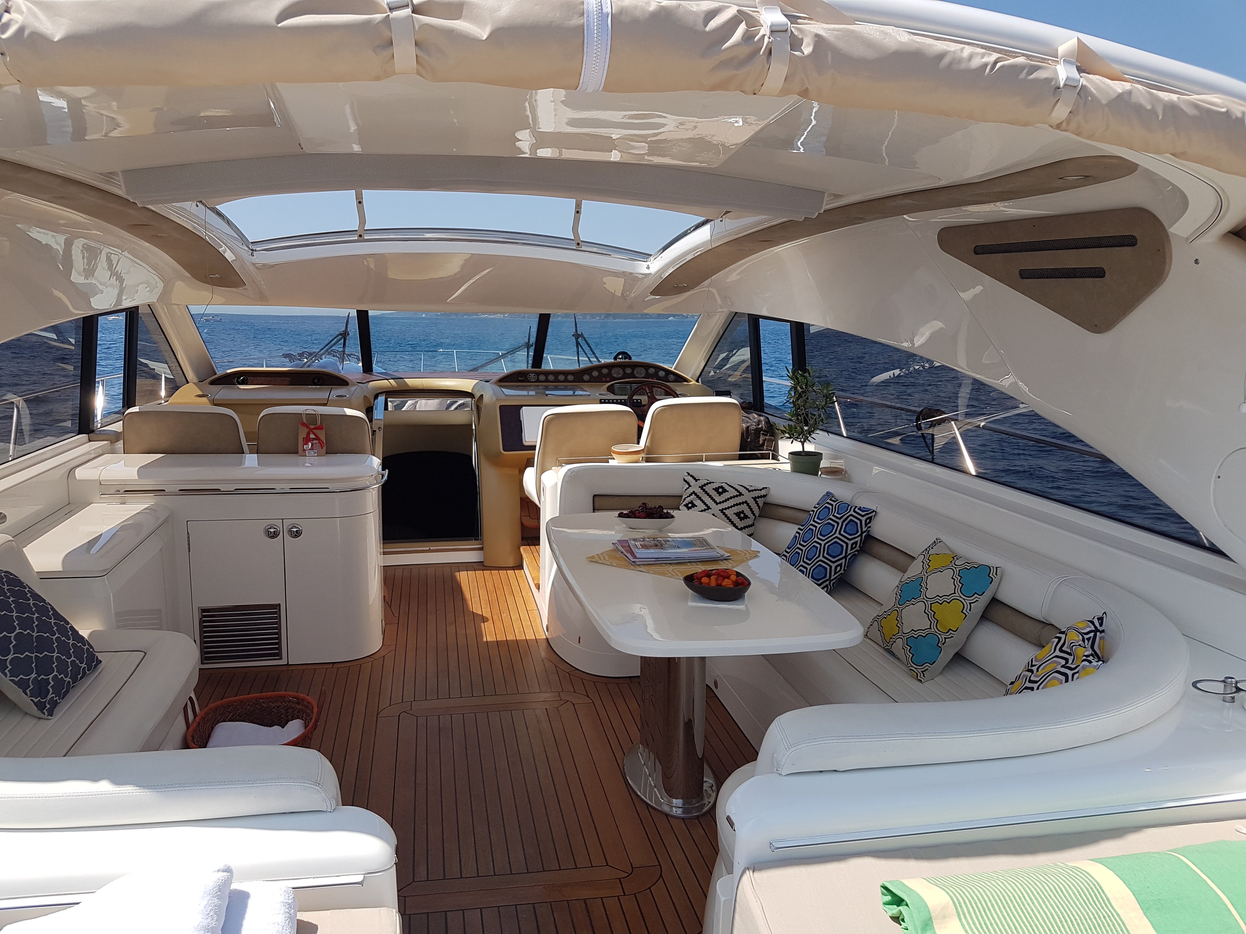 weekend yacht charter French Riviera