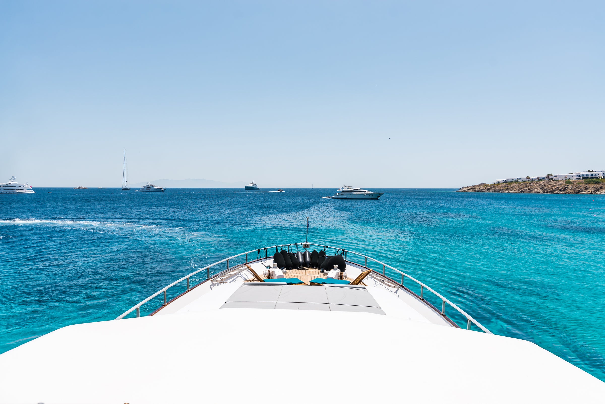 yacht charter Mykonos Greece cost