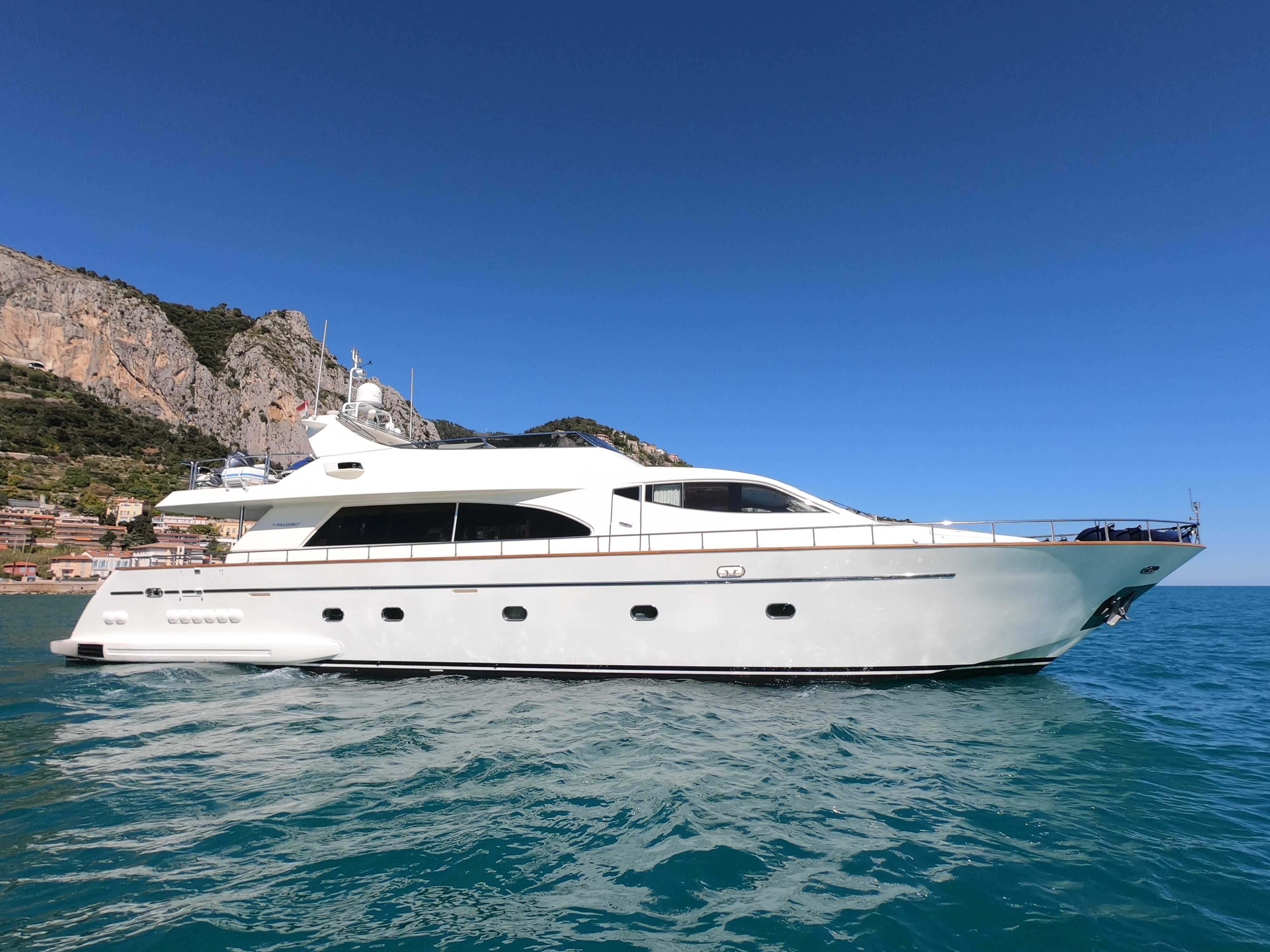 Weekly Yacht Charter Monaco