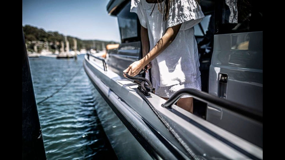 luxury-Sport-Boat-charter-Mykonos
