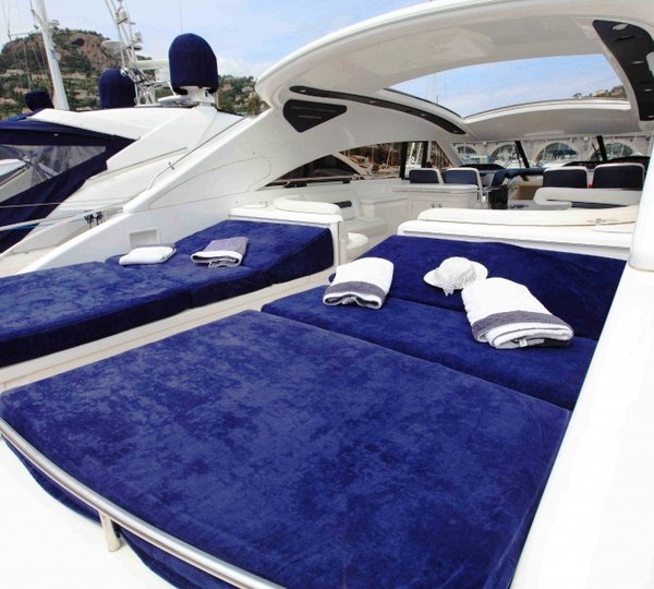 Weekly yacht Charter Cannes 