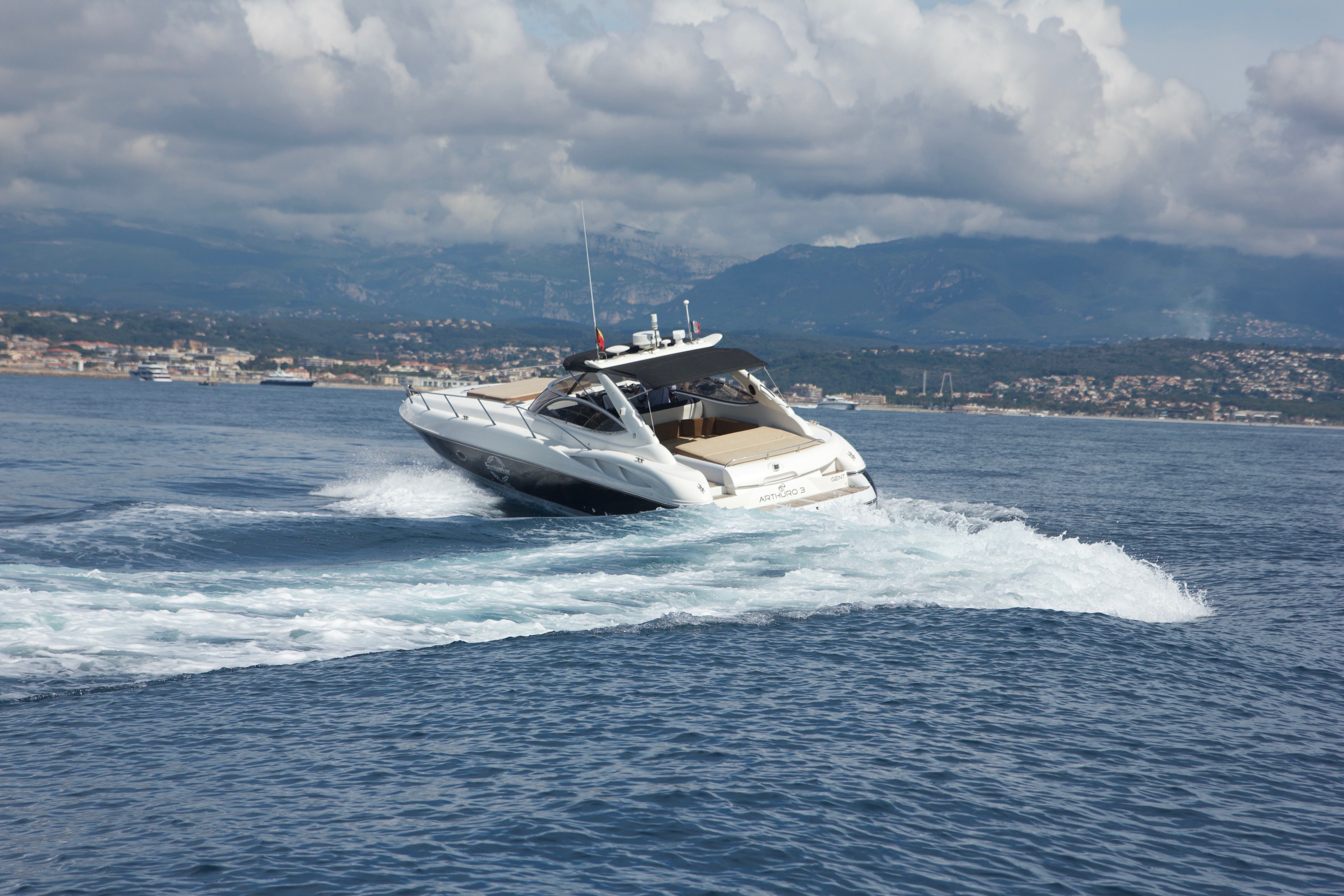 vacation yacht charter Cannes France